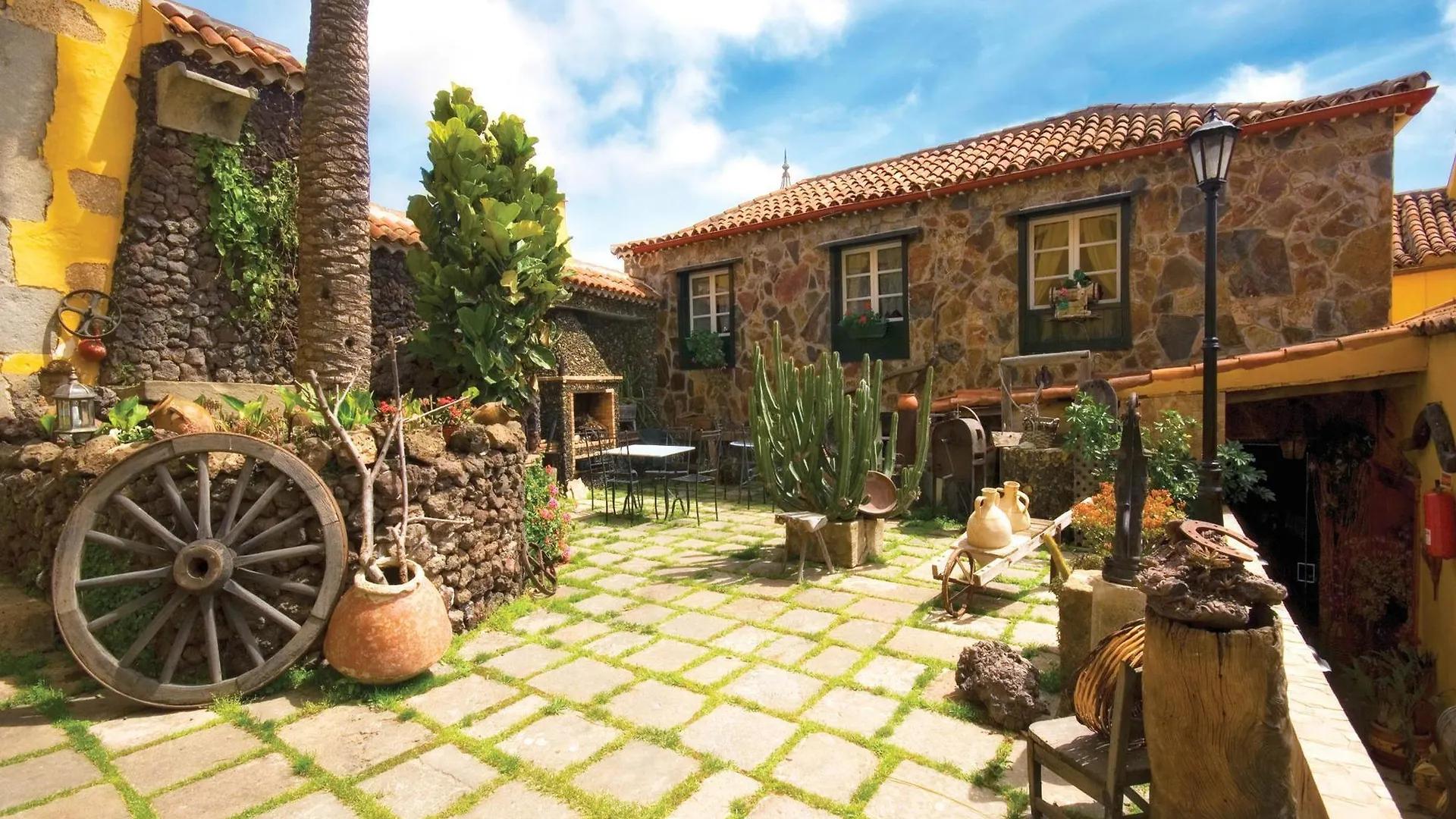 Hotel Rural Senderos De Abona 그라나딜라데아보나 3*,